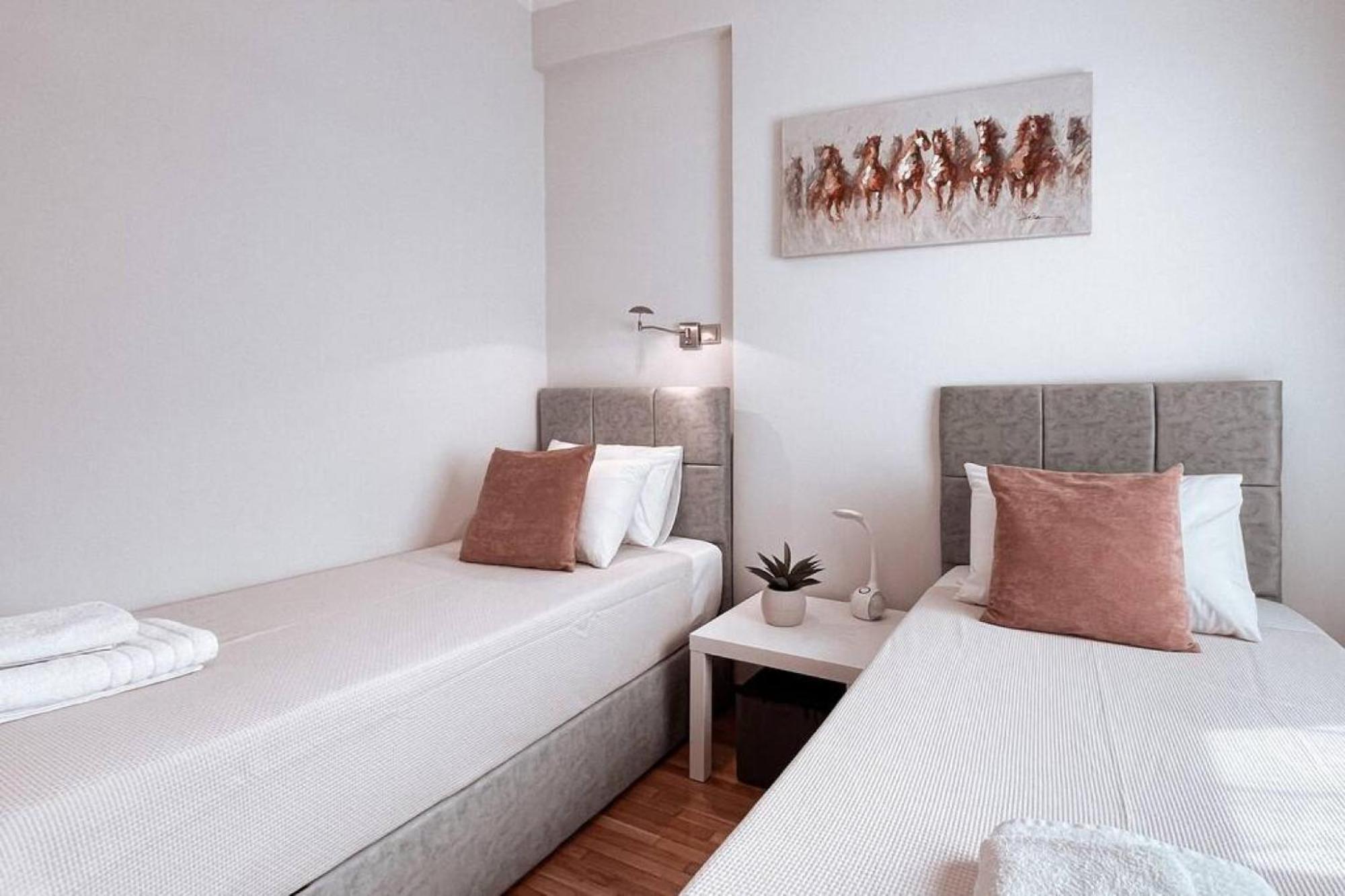 Penthouse - Amazing View In The Center Of Athens Apartamento Exterior foto