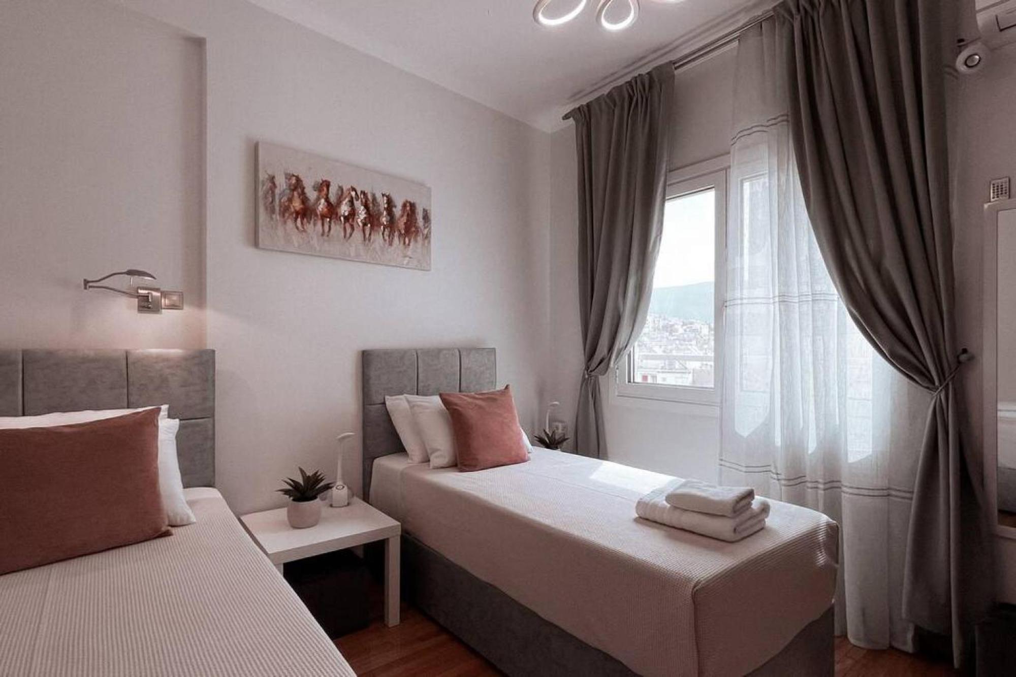 Penthouse - Amazing View In The Center Of Athens Apartamento Exterior foto